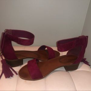 Maroon ankle sandals